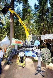 2014 06 21 260a kaiser s2 4x4 walking excavator 1